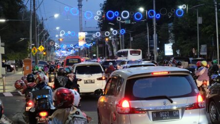 Juru Parkir di Semarang dapat Gaji UMK dan BPJS? Ide Cegah Kebocoran Parkir Liar