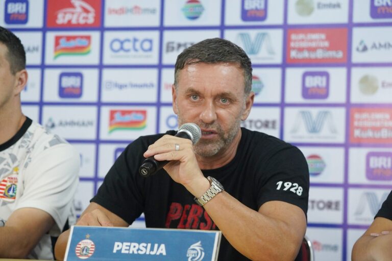 Persija tak Diam, Buntuti Persib dan PSM, Thomas Doll: Kami tak Bicar menangkan Liga usim Ini, Karena