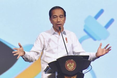 Jokowi Akui Indonesia Masih Kekurangan Dokter Spesialis