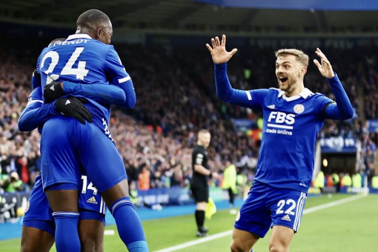 Gol Harvey Barnes Lengkapi Kemenangan 4-1 Leicester City vs Tottenham Hotspurs foto pilar id