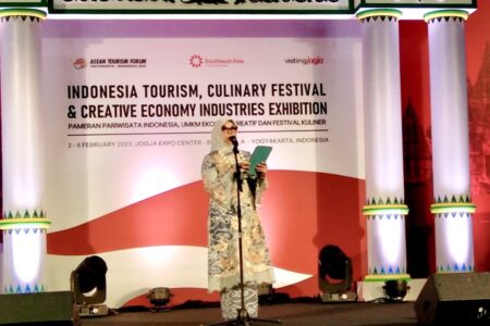 Buka Pameran UMKM di ASEAN Tourism Forum 2023, Nur Asia Uno: Harus Rojali!