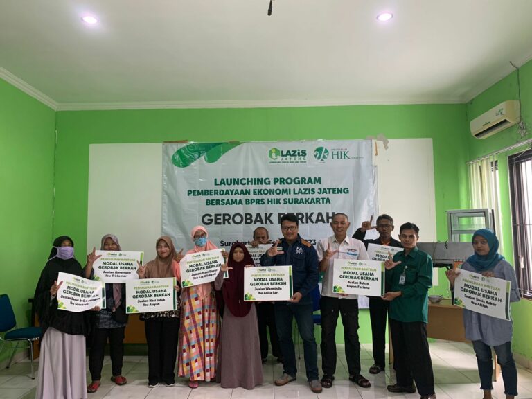 Lazis Jateng Launching Pemberdayaan Ekonomi Gerobak Berkah, Didaanai dari Donasi Kencleng