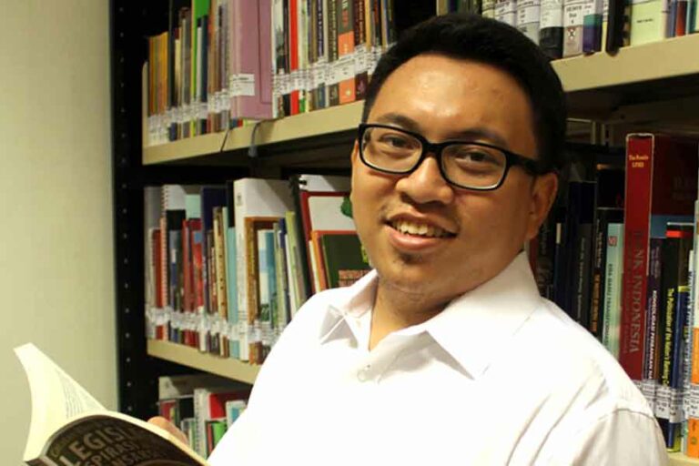 PSHK: Perppu Cipta Kerja Harus Dicabut! Fajri Nursyamsi