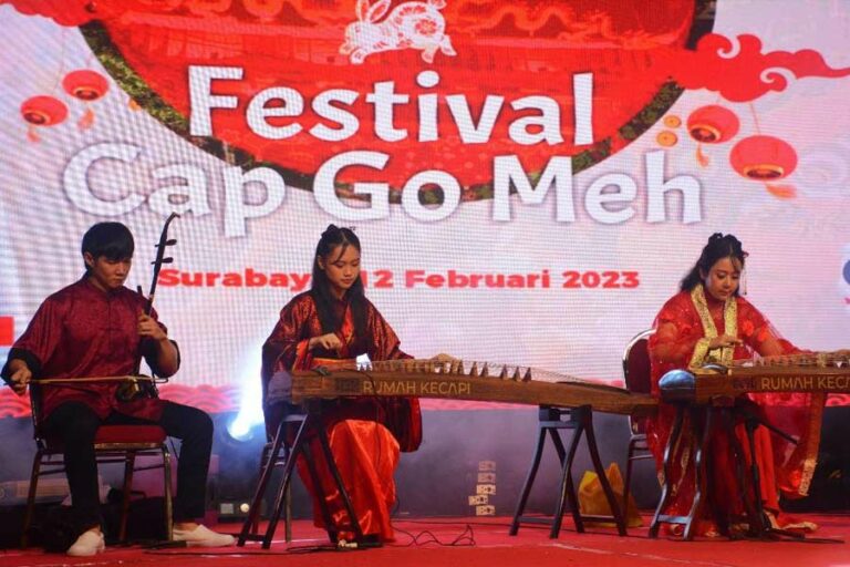 Festival Cap Go Meh Kya-kya Surabaya