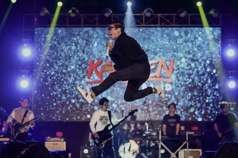 Lirik Lagu Kehilanganmu Berat Bagiku – Kangen Band yang Viral di TikTok Kangen Band