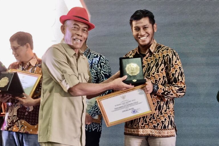 Program Pengembangan Pertanian Organik Pertamina EP Subang Field Raih CSR Award