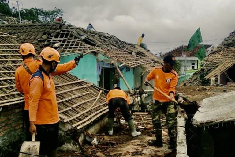 Setelah Blitar, Ledakan Petasan Kembali Terjadi di Kaliangkrik Magelang dan Sebabkan 11 Rumah Rusak