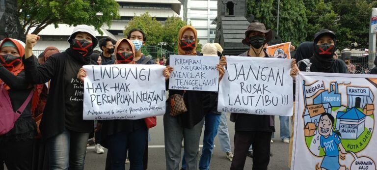 Hari Perempuan Internasional, Suara Keresahan Perempuan Nelayan, Diancam Krisis Iklim dan Stigma Status Sosial