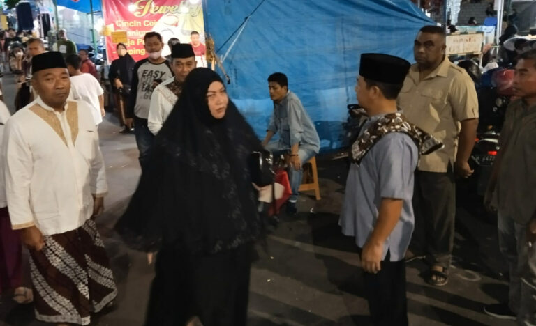 Mbak Ita Semprot Satpol PP, Dishub, Disperindag, Masih Ada Pedagang Dugderan