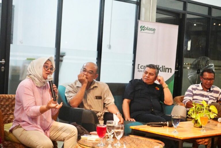 Niken Kampanyekan Politik Hijau sebagai Solusi Krisis Iklim