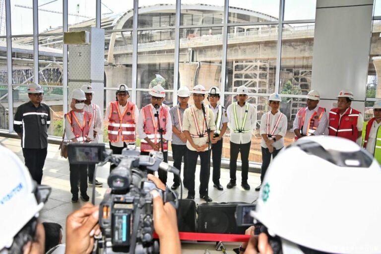 Pembangunan Stasiun Halim Hampir Rampung