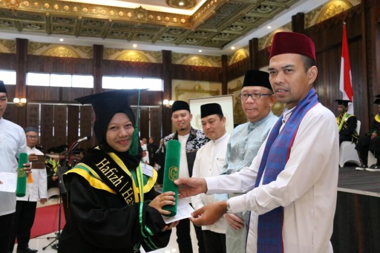 Ibadah Umrah Bagi Hafiz dan Hafizah Termuda