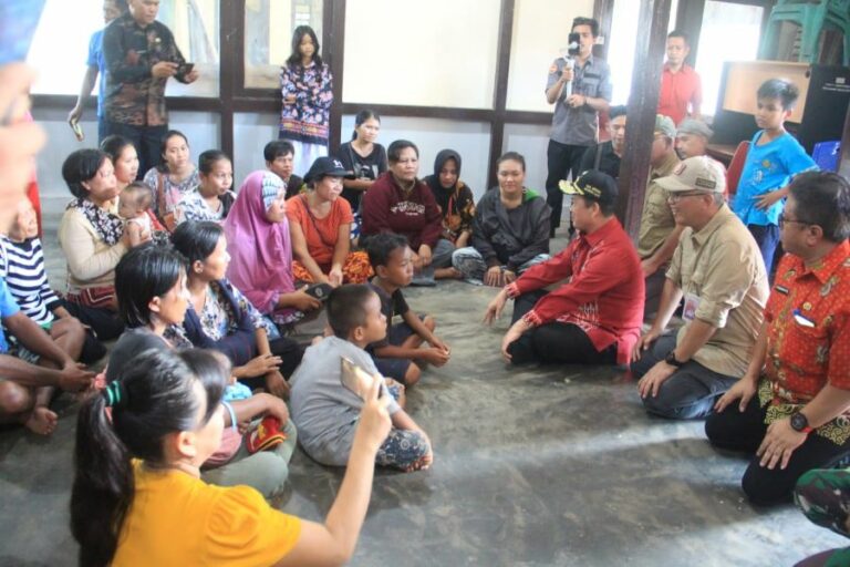 Korban Banjir Dapat Bantuan dari Pemprov Kalbar