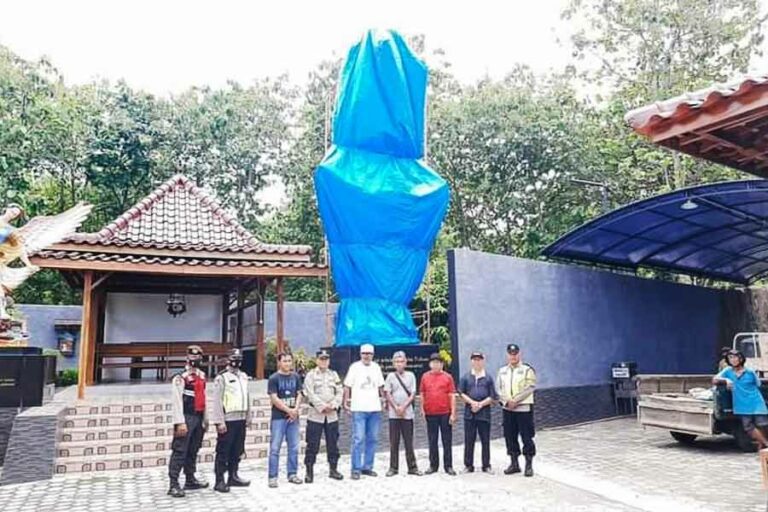 Bukan Ormas, Penutupan Patung Bunda Maria di Kulon Progo Atas Permintaan Pemilik Patung Bunda Maria