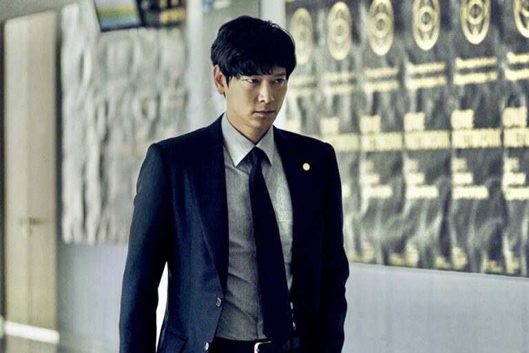 Profil Kang Dong Won, Aktor 42 Tahun yang Diduga Pacar Rose Blackpink