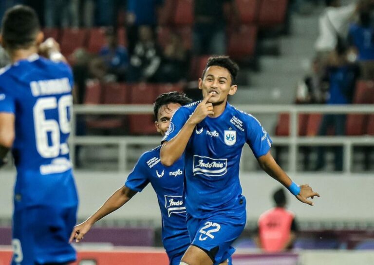 Pesan Menyentuh Hari Nur Yulianto ke Pelatih PSIS Gilbert Agius saat Minim Menit Bermain