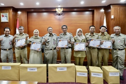Pemkot Jakarta Utara Beri Penghargaan untuk 6 Kelurahan Terbaik Penataan Kawasan