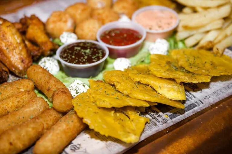 Hidup Sehat, Konsumsi Gorengan yang Kebablasan Saatnya Dihentikan Aneka ragam gorengan yang lezat. Ingat, jangan kebablasan dalam mengkonsumsi (foto: pixabay)