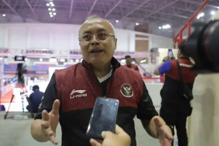Kemenpora Harap Tim Indonesia terus Menambah Pundi-pundi Emas SEA Games 2023 Kawal tim Indonesia di SEA Games 2023 Kamboja, Sesmenpora Gunawan Suswantoro berharap pundi-pundi emas terus bertambah (foto: kemenpora)