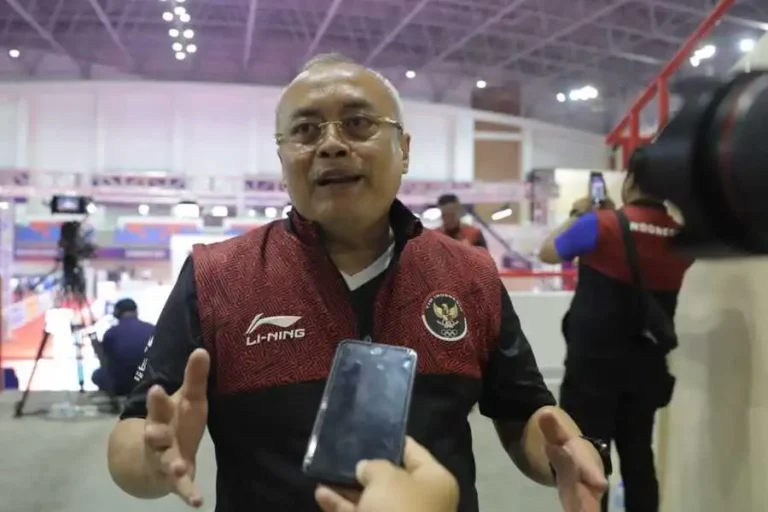 Kemenpora Harap Tim Indonesia terus Menambah Pundi-pundi Emas SEA Games 2023 Kawal tim Indonesia di SEA Games 2023 Kamboja, Sesmenpora Gunawan Suswantoro berharap pundi-pundi emas terus bertambah (foto: kemenpora)
