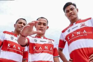 Hadapi Kompetisi Liga 1 Musim Depan, Madura United Siapkan Strategi Perkuat Skuad Dari kiri ke kanan, Alberto Goncalves, Slamet Nurcahyo, dan Fachruddin Aryanto (foto: dok beritajatim.com)