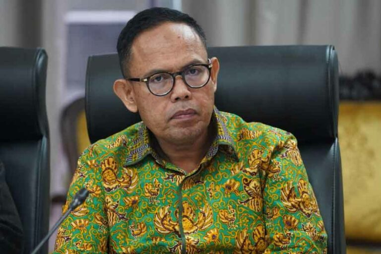 PKS Nilai IKN belum Mendesak, PKS: Sebaiknya Dialihkan untuk Bantu Masyarakat Miskin Anggota Banggar DPR RI dari Fraksi PKS Andi Akmal Pasluddin