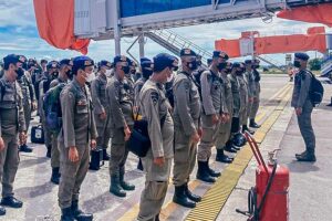 Tiga Pelaku Pembunuhan Ditangkap, Satgas Damai Cartenz Masih Buru Enam Anggota KKB Yahukimo Pasukan Satuan Brimob Polda Kalteng yang tergabung dalam satuan tugas (satgas) Operasi Damai Cartenz (foto: istimewa)