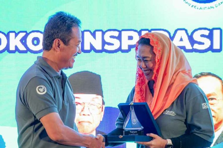 Hari Laut Sedunia, KKP Berikan Penghargaan pada Tokoh Inspirasi Ekonomi Biru