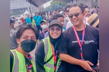 Datang di JIEC Ancol, Anies Baswedan: Semoga Race-nya Berjalan Lancar Anies saat datang di Jakarta Internasional E-Prix Circuit (JIEC) Ancol