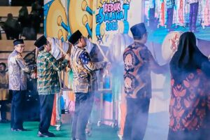 Festival Rampak Bedug dan Shalawat 2023, Berkah Moderasi Beragama yang Perlu Dilestarikan Pembukaan Festival Rampak Bedug dan Shalawat 2023 di Plaza Aspirasi KP3B Kota Serang, Banten