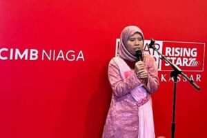 Berburu Penyanyi Berbakat dari Audisi CIMB Niaga Kejar Mimpi Rising Star Dalam event ini peserta diajak unjuk kemampuan menyanyi di depan juri