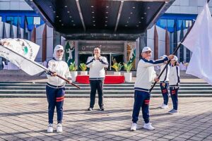 Menpora: Pornas Korpri XVI Tahun 2023 untuk Perkuat Silaturahmi dan Solidaritas Menpora Dito Ariotedjo melepas kontingen Kemenpora yang akan bertanding pada Pornas Korpri XVI Tahun 2023 di Lapangan Kemenpora, Senayan, Jakarta.
