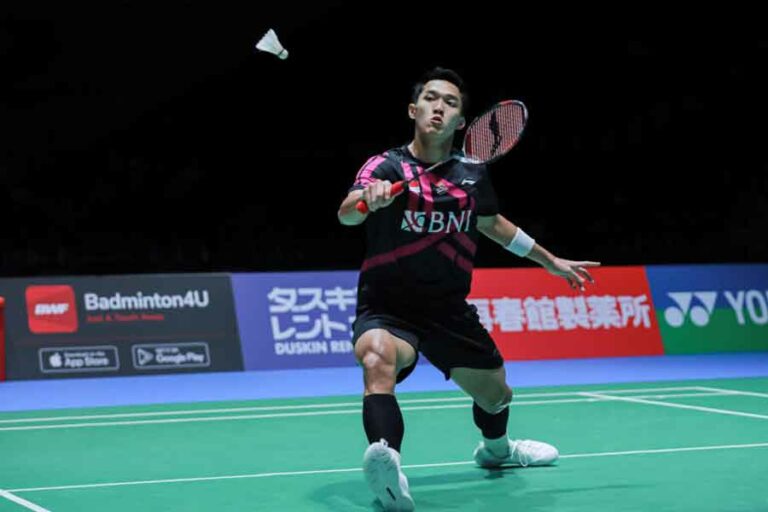 Jonatan Christie Melaju ke Final Japan Open 2023 setelah Kalahkan Lakshya Sen Jonatan Christie saat bertanding melawan Lakshya Sen di Japan Open 2023