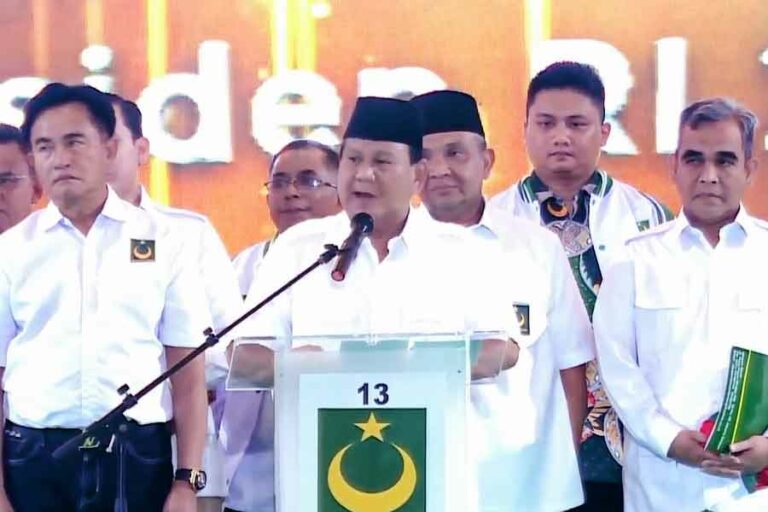 Partai Bulan Bintang Resmi Dukung Prabowo Subianto Sebagai Capres di Pilpres 2024 Prabowo Subianto saat menghadiri pengumuman deklarasi dukungan dan Milad ke-25 Partai Bulan Bintang di ICE BSD Kota Tangerang