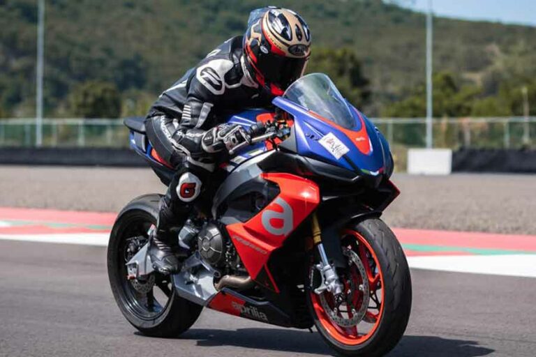 Kegiatan track day bersama brand Aprilia di Pertamina Mandalika International Street Circuit (foto: istimewa)