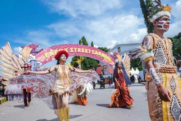 Papua Street Carnival 2023: Papua Extravaganza, The East Great Spirit (foto: Biro Pers Sekretariat Presiden)