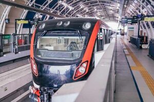 Upadate Software Hampir Selesai, Uji Coba Terbatas LRT Jabodebek bersama Penumpang Siap Dilakukan Uji coba LRT Jabodebek secara terbatas siap dilaksanakan
