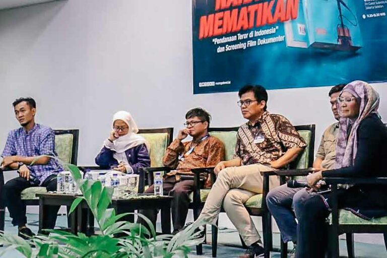 Buku ‘Narasi Mematikan: Pendanaan Teror di Indonesia’, Ungkap Strategi Baru Kelompok Teroris
