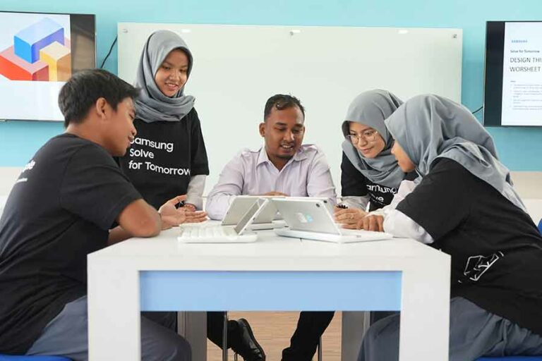 Samsung Solve for Tomorrow, Ruang Kontribusi Generasi Z untuk Dunia Pendidikan Proses mentoring yang dilakukan untuk peserta Samsung Solve for Tomorrow