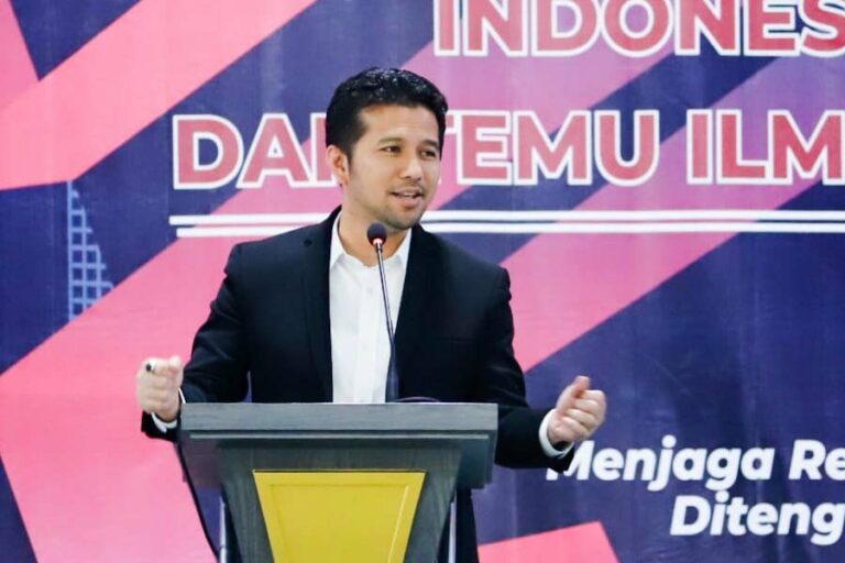 Pesan Emil Dardak untuk ISMEI, Kita harus Siap Arungi Ombak Ekonomi Dunia! Wakil Gubernur Jawa Timur, Emil Dardak