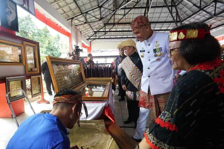 HUT ke-78 Kemerdekaan RI, Ganjar Borong Produk Hasil Kerajinan Warga Binaan Lapas