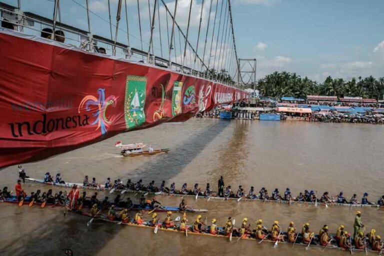 Festival Pacu Jalur Tradisional 2023