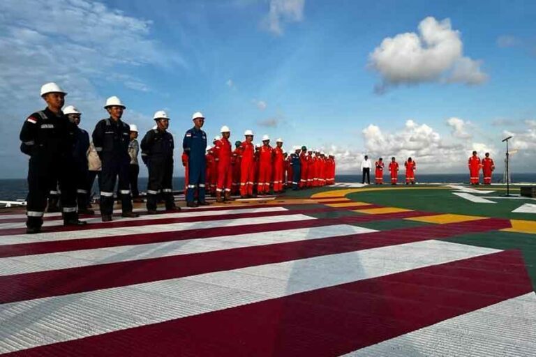 Pertamina Hulu Energi Gelar Upacara HUT Kemerdekaan di Seluruh Pelosok Negeri