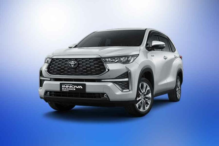Penjualan Mobil Listrik dan Hybrid Toyota di GIIAS 2023 Meningkat Pesat Kijang Innova Zenix Hybrid EV