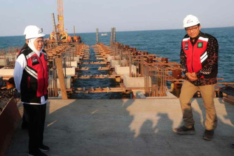 Perkuat Konektivitas Transportasi, Pengembangan Pelabuhan Probolinggo Dimulai