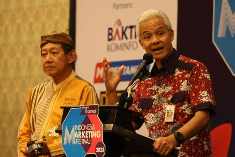 Ganjar Pranowo Raih Penghargaan Gubernur Punakawan, Ini Penjelasan Hermawan Kertajaya
