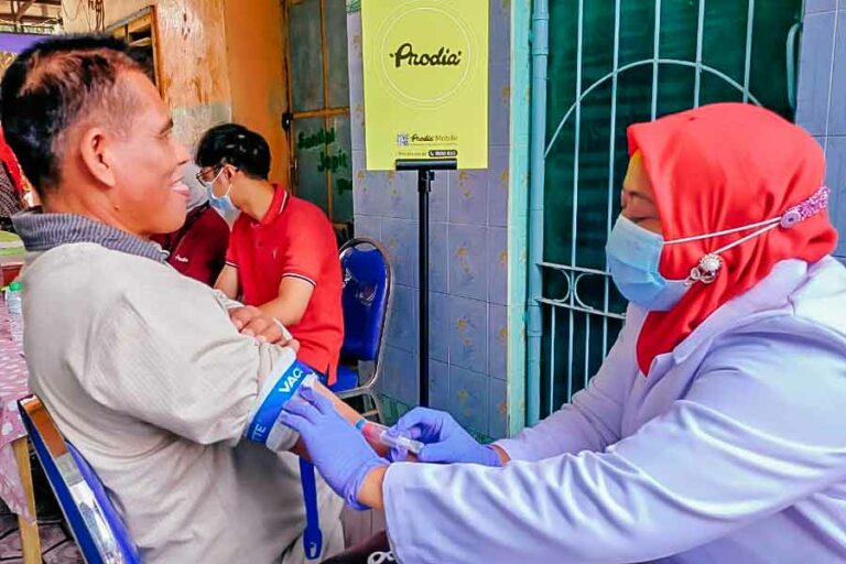 Giat Gerebek Stunting yang diinisiasi oleh Ikatan Alumni Universitas Airlangga (Ika Unair) Cabang Sidoarjo