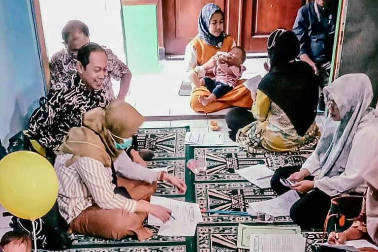 Giat Gerebek Stunting yang diinisiasi oleh Ikatan Alumni Universitas Airlangga (Ika Unair) Cabang Sidoarjo
