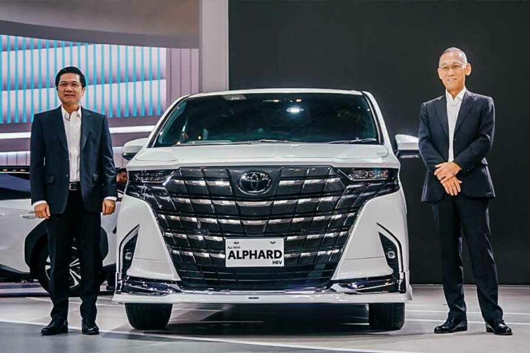 All New Alphard Pikat Pengunjung GIIAS 2023, Teknologi dan Fitur Barunya bikin Kagum!
