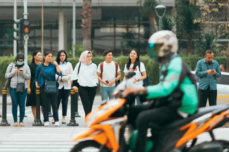 BMKG: Jaga Kondisi Tubuh, Cuaca Panas Terik Berlanjut Hingga Oktober 2023 Ilustrasi Kota Jakarta (foto: Rendy Novantino, unsplash)